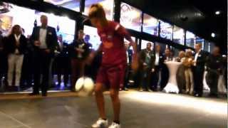 Auftritt der Fußballfreestyler Aylin amp Mehmetcan beim SC Paderborn 07  Sponsorentreffen [upl. by Shaff127]