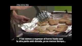 quotPlatillo Sabio Profecoquot Tortitas vegetarianas con salsa de yogur Revista del Consumidor TV 121 [upl. by Damas]