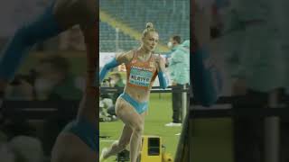 Relay exchange in slow motion athletics netherlands relays slowmotion [upl. by Nnalatsyrc446]