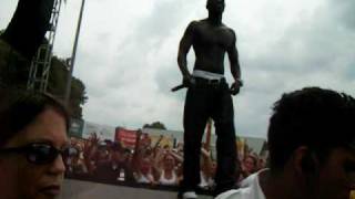 Akon throws kid off stage over our head see kid land in crowd [upl. by Ehsrop]