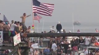 Joe quotRockyquot Stalline wins Gloucester Greasy Pole Saturday 2009 [upl. by Rairb370]