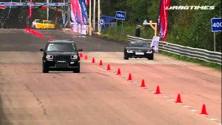 Audi R8 V10 VS Jeep grand cherokee SRT8 [upl. by Neala]