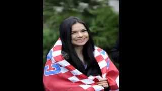 Kristina Ćurković  Rodila me majka Hrvatica [upl. by Esylla]