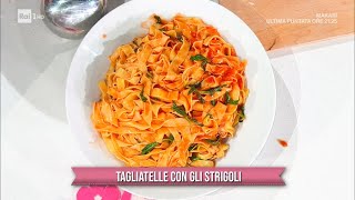 Tagliatelle con gli strigoli  E sempre Mezzogiorno 29032021 [upl. by Lenz]