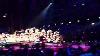 Robbie Williams  Hot Fudge live at the O2 241112 HD [upl. by Fuld535]