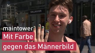 Männer tragen Lack auf den Fingern  maintower [upl. by Airemahs]