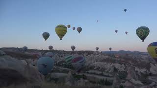 Turquie  survol de la Cappadoce en montgolfière part 2 [upl. by Jerome]