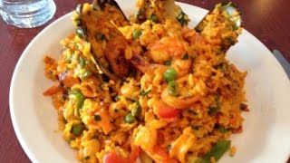 Arroz con mariscos facil rapido y delicioso [upl. by Nnylyam]