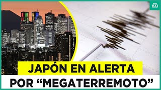 Japón alerta posible “megaterremoto” para los próximos días [upl. by Atteynod77]