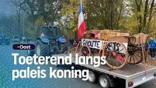 Boerenprotest Met de trekker naar de koning  RTV Oost [upl. by Neelahs148]