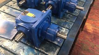 T series bevel gearbox with ratio 111212513 [upl. by Allicserp235]