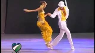 excelentes bailarines de salsa YouTube [upl. by Adlig]