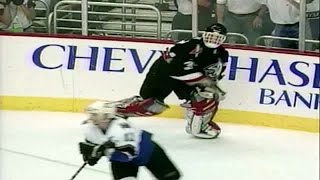 Best of Hasek Throws His Blocker at Bondra [upl. by Norud]