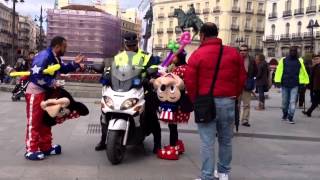 Costumed performers attack heckler in Madrid [upl. by Amlus]