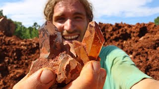 JACKPOT CRYSTAL DIG AT ARKANSAS MINE [upl. by Ycnej]