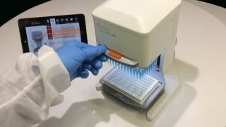 Avidien microPro 300 Pipetting Into 384 Well Format [upl. by Zeitler]