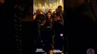 Jisoo y Rosalia con el mismo peinado en desfile de Dior 2024 [upl. by Ennairod]