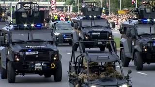 Polish Hell March  Polish Military Parade  MuremZaPolskimMundurem StandWithUkraine [upl. by Apostles]