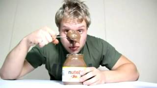 Ragazzo Che Mangia Barattolo Di Nutella In 3 Minuti [upl. by Roz]