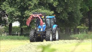 Gebr van Norel uit Doornspijk in Uddel met New Holland TS 125A en Vicon RF 2235  NL  2013 [upl. by Haman]