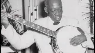 DeFord Bailey Dont Get Weary Children Banjo [upl. by Sualokin]