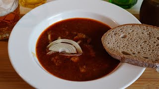 Vynikající VEPŘOVÝ GULÁŠ  Vaříme s Kubíčkem RECEPT 34 [upl. by Adnuahs476]