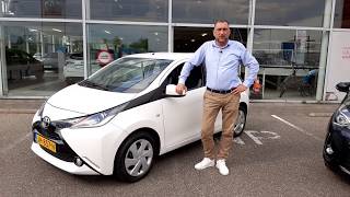 Toyota Aygo 10 VVTi XPlay  Louwmannl [upl. by Chirlin536]