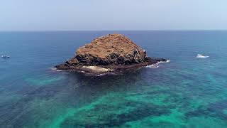 Fujairah Dibba rock and scuba diving near snoopy island [upl. by Gardie]