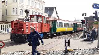 Spoorwegovergang Borkum D  Bahnübergang  Railroad Crossing [upl. by Niltag]