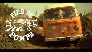 Le Pied De La Pompe  Rue Plein Air Clip [upl. by Ranitta]