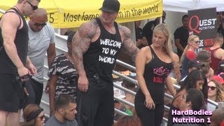 Lou Ferrigno and Rich Piana at Muscle Beach on Labor Day 2013 [upl. by Durwyn109]