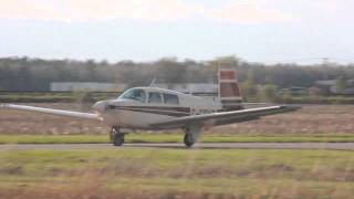 HD Mooney M20J Landing CSU3 [upl. by Kerwin]