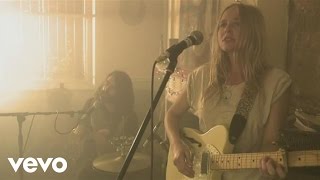 Lissie  When Im Alone Live [upl. by Ayotahc981]