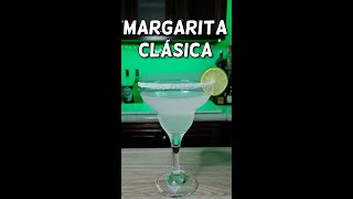 ¿Cómo Preparar LA MARGARITA CLÁSICA 🍸  Margarita Original Drinkiando Short [upl. by Naerda387]