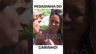 Pegadinha do carinho  Câmera escondida parte 1 [upl. by Soane]