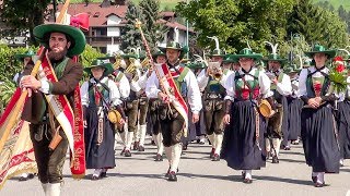 Bezirksmusikfest in Toblach 2017  Festumzug [upl. by Jurgen]