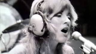 Fleetwood Mac  Stevie Nicks  Dreams Take 2 Live [upl. by Lundell485]