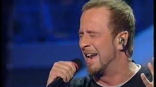 Marco Masini  Raccontami di te Live Sanremo 2000 [upl. by Melesa]