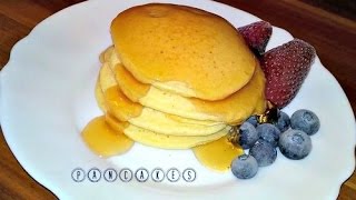 Pancakes cu miere si fructe  Clătite americane  Retete Simple [upl. by Yntrok]