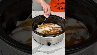 Easy fall crockpot dessert [upl. by Leorsiy]