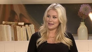 Blondinbella quotMin fästman tyckte att jag var för ungquot  Nyhetsmorgon TV4 [upl. by Orban]