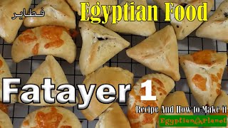 Best Fatayer 1 Pastry  Manakish  With Spinach Cheese Feta and more [upl. by Eillat]