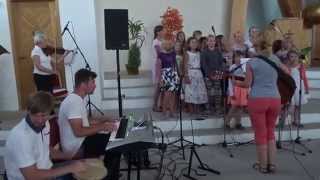 Mój Zbawiciel  schola Duszki 06082015  kolonie w Ostrowie [upl. by Mllly342]