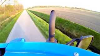 New Holland T7050 AC  Dezwaef 16m³ [upl. by Lesoj]