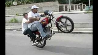 Moto Piruetas Maracay [upl. by Nilrem]