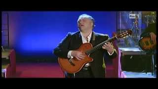 Francesco Buzzurro in Libertango di Astor Piazzolla dedicata a Papa Francesco [upl. by Mari]