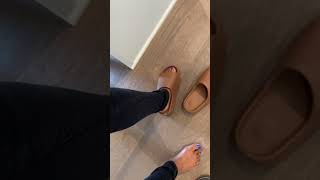 2022 Yeezy Slides Flax Size 8 👌 Unbox amp Fit [upl. by Kowtko]