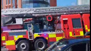 Lancashire fire a rescue service Blackpool L30A2 and L30P1 responding to chip pan fire [upl. by Azaria]