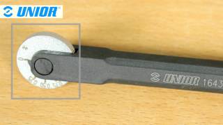 Professional chain wear indicator 16434  Product Overview  Unior Bike Tools [upl. by Kirt926]