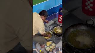 Bataka puri food mukeshlive ilovesurat suratgujrat foodandbeverage funny suratlife [upl. by Ydorb]